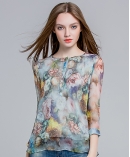 Tops - Floral printed silk crinkle top